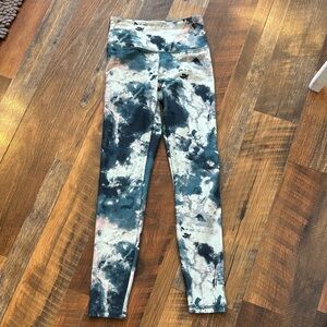Balance Collection Tie-Dye Leggings - Black and Cream